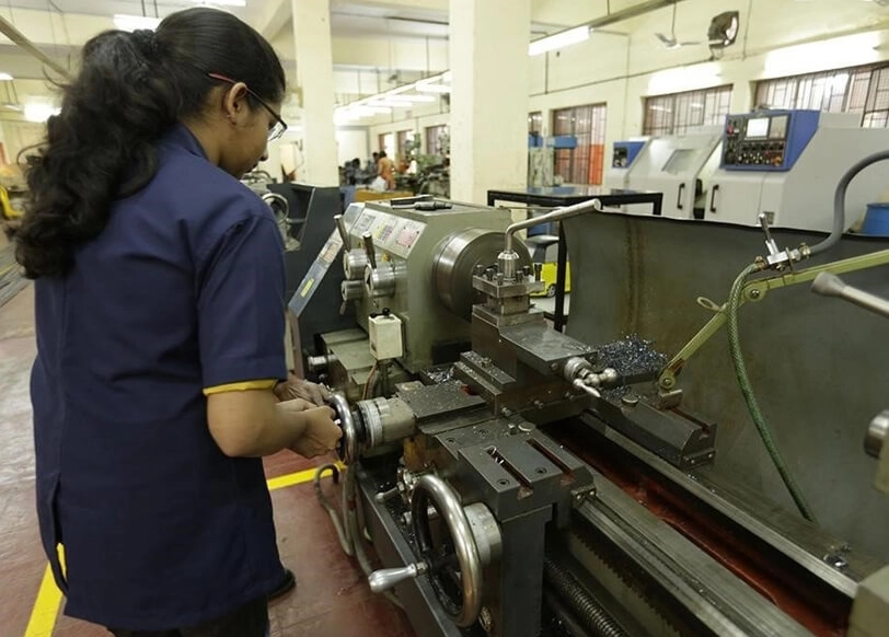 doae-manufacturing-process-lab
