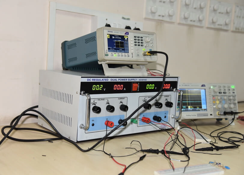doece-basic-electrical-lab