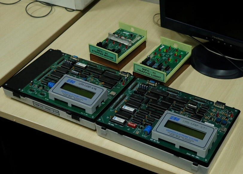 doece-microprocessor-lab