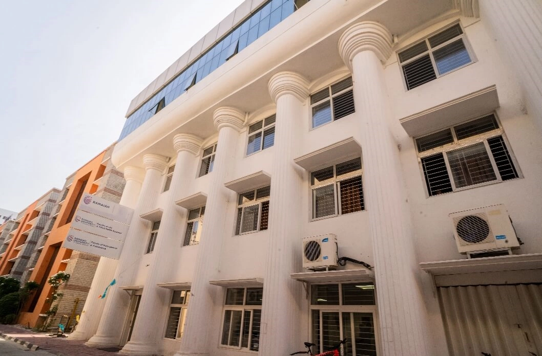 fet building