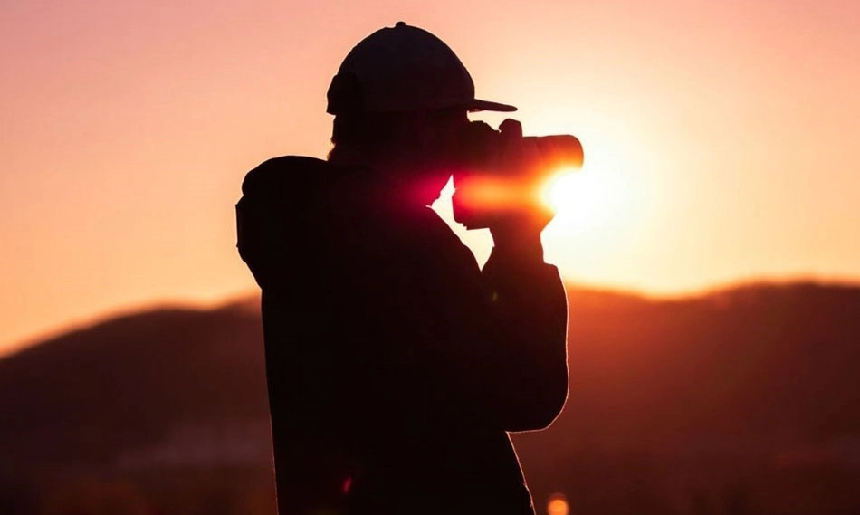 Capture through lens