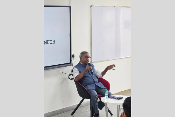 Distinguished Lecture organized by the Dept. of Economics