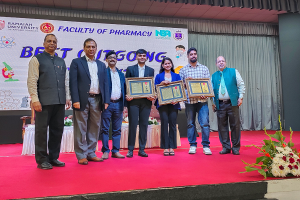 Pharmacy Faculty Shines: Dr. Saraswathy G R Bags Best Presentation Award at EURODURG-2025