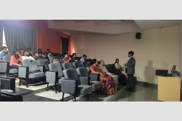 colGuest Talk on “Energy Efficient Smart Sensors in Structural Health Monitoring”